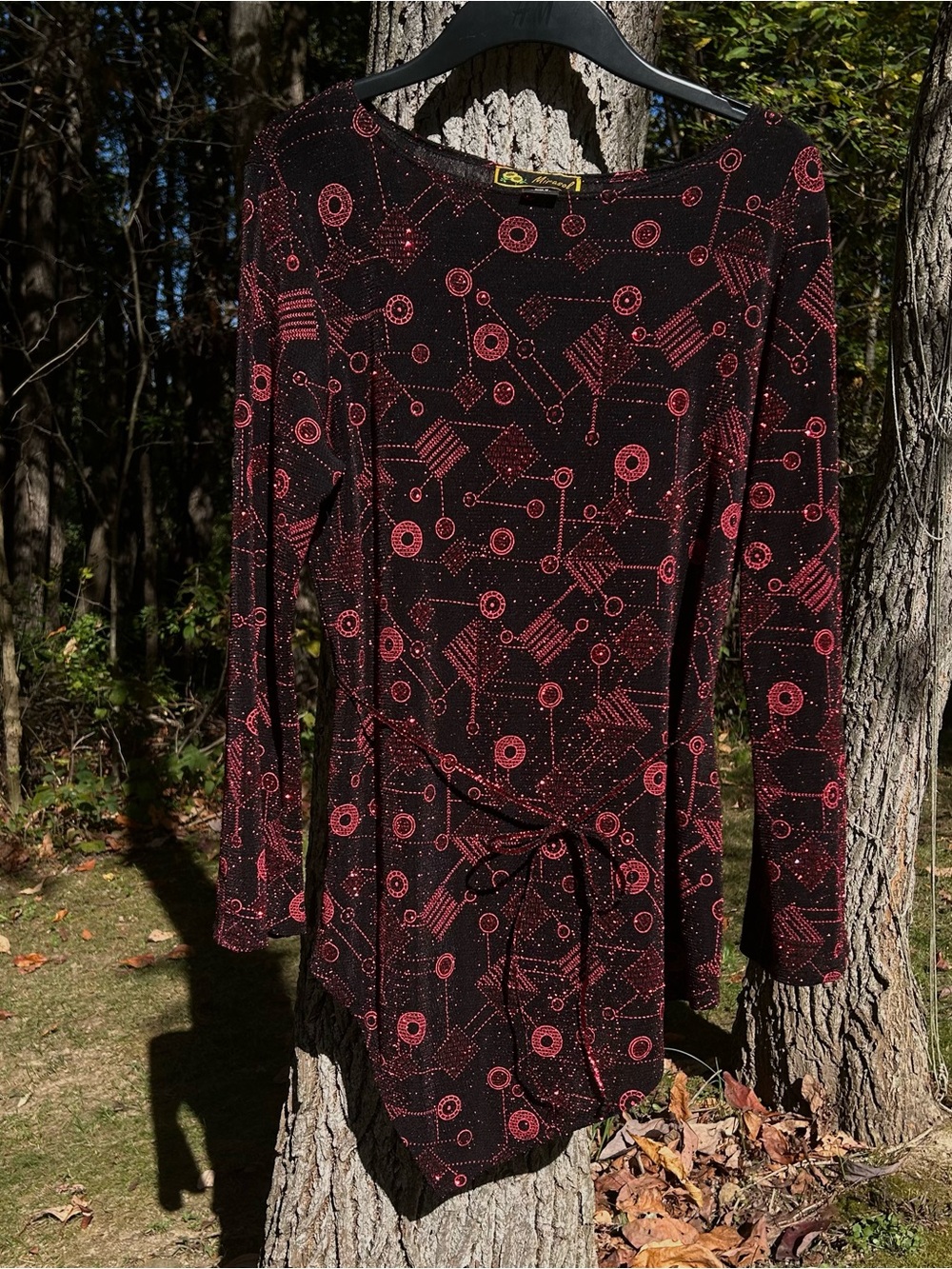 Vintage 90s Mirasol Sparkly Red & Black Geometric Asymmetric Tunic Top